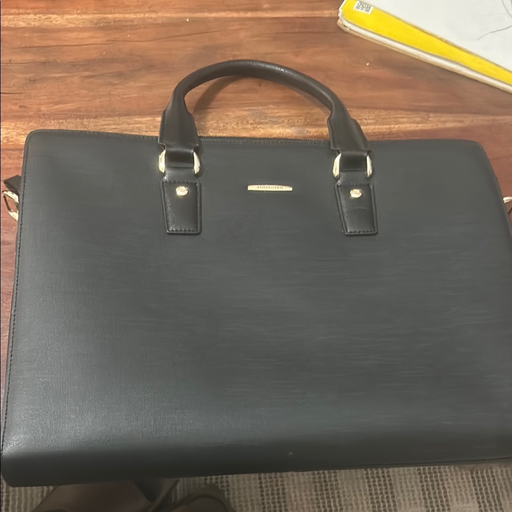 Bostonian Black Leather Handbag